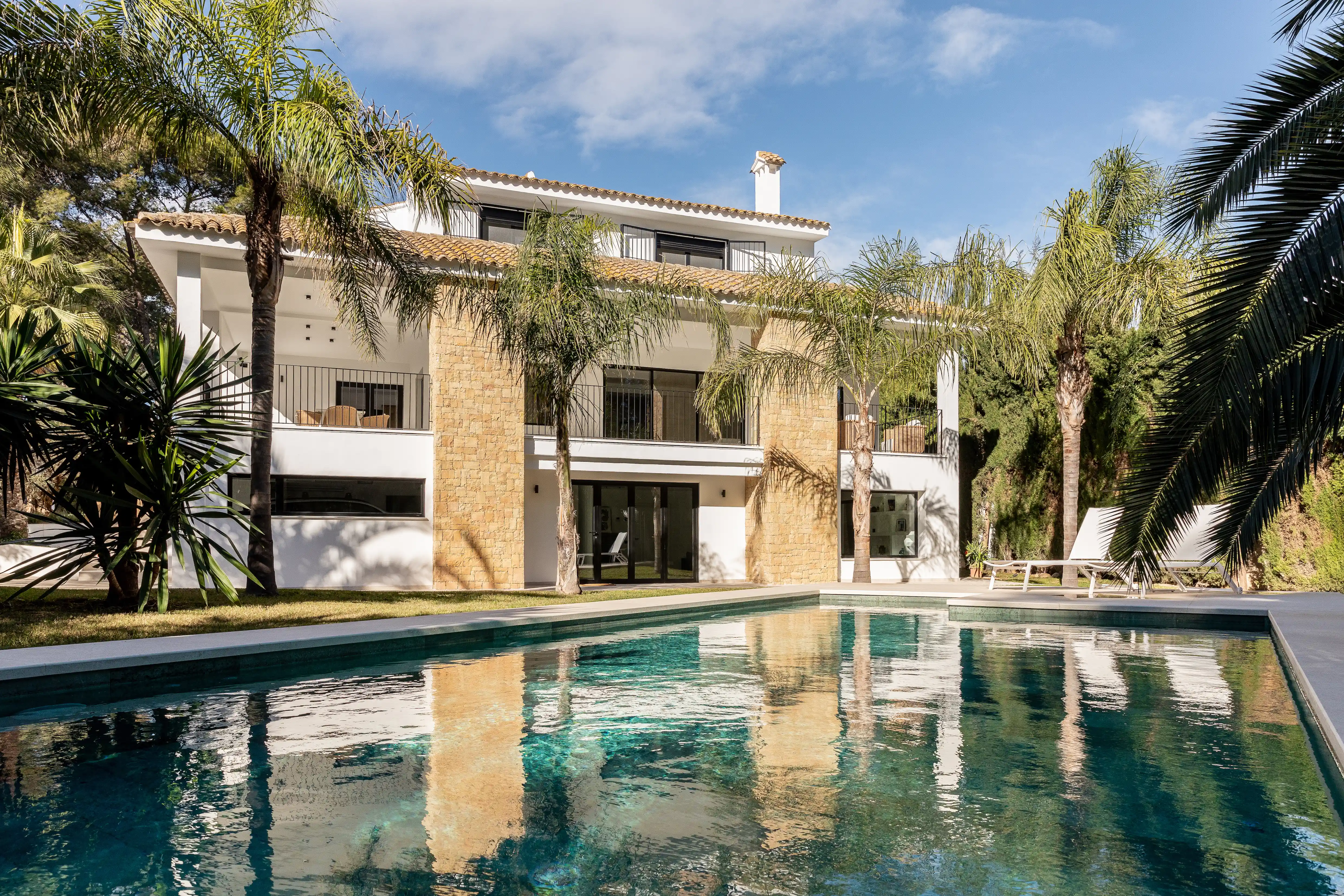 Campolivar 1 reforma de villa en Valencia lead image
