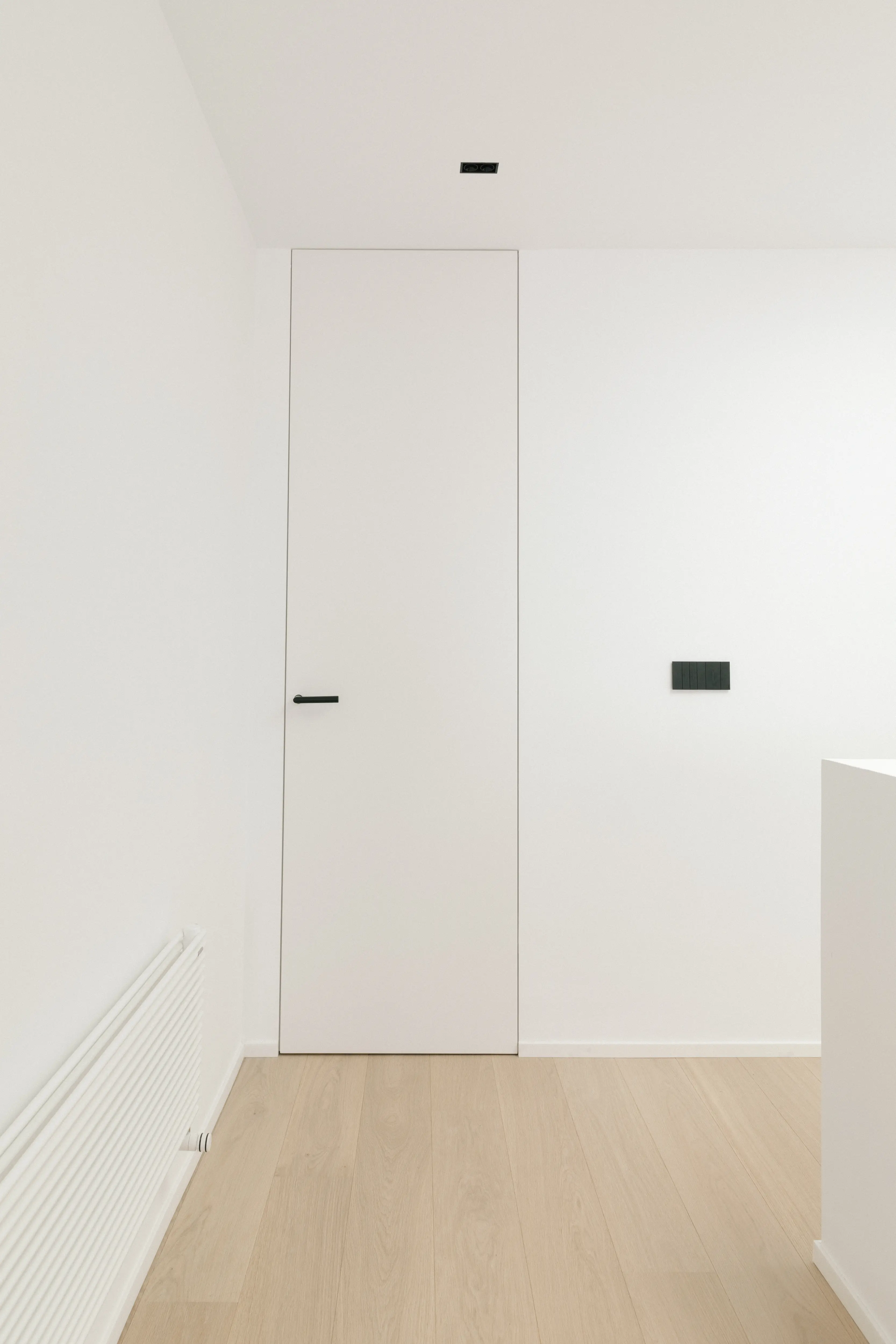 Interior architecture detail after reforma de villa in Campolivar Valencia image 31