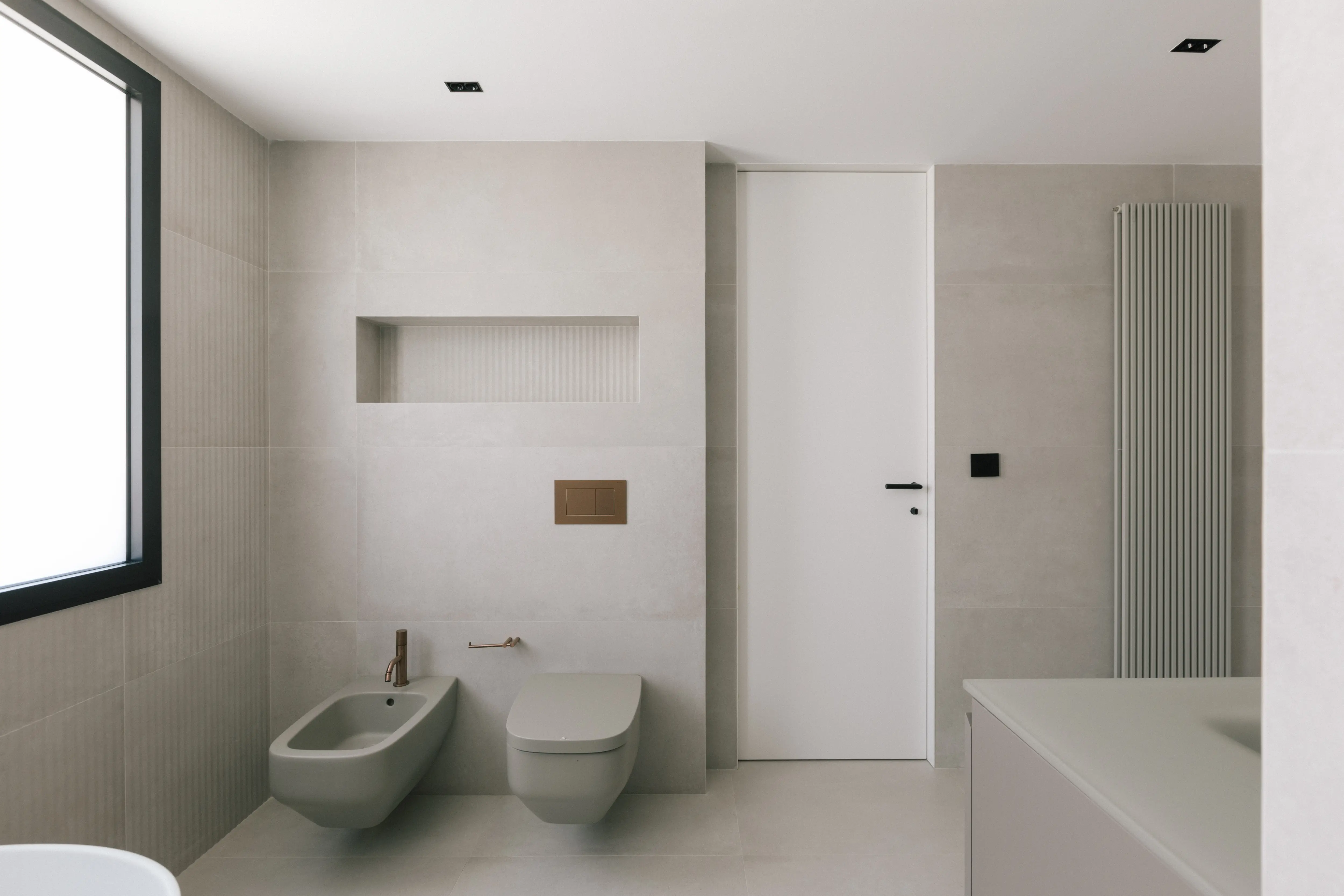 Reforma de baño detail in Campolivar Valencia image 44