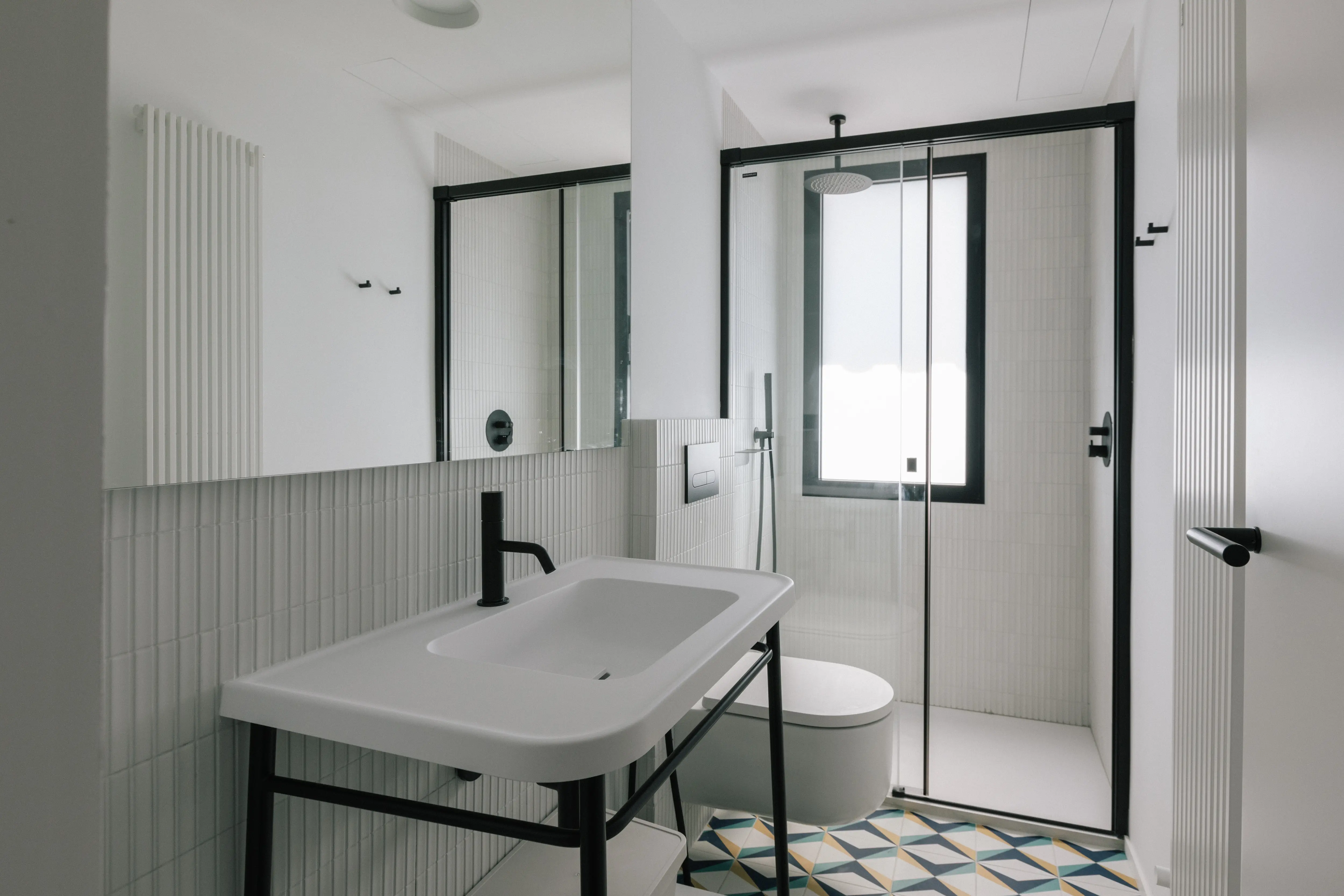Reforma de baño detail in Campolivar Valencia image 63